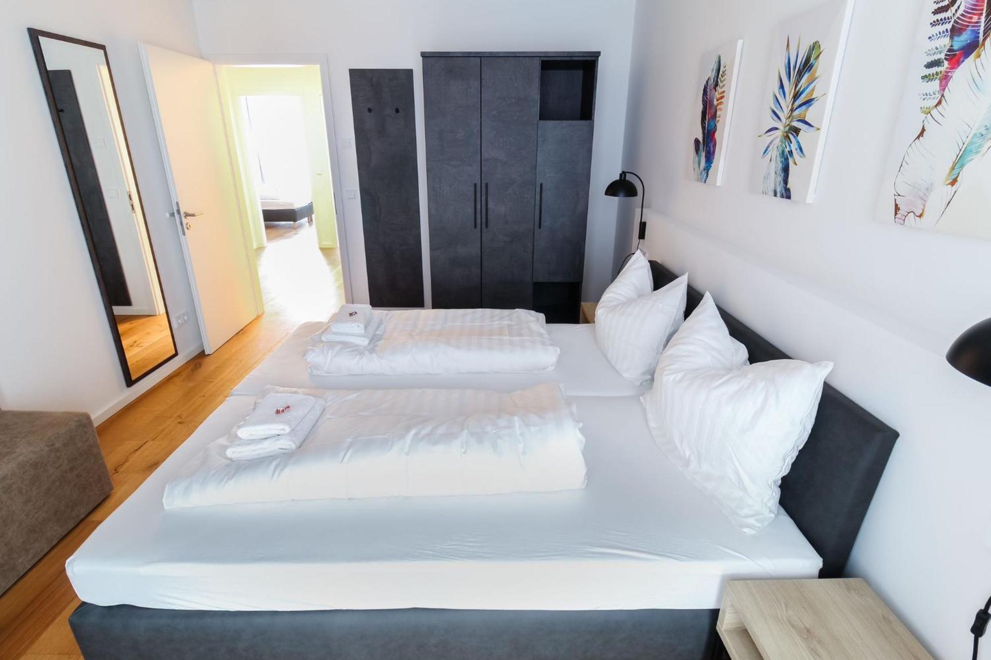 Helios Berlin Apartments Kültér fotó